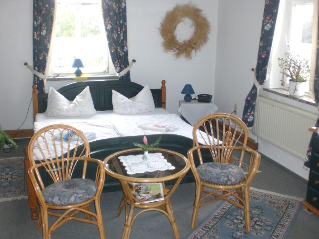 Hotel Gasthof Zur Linde Weissbach  Bilik gambar